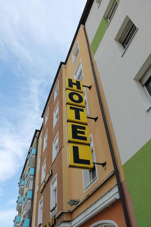 Hotel Luga Nürnberg Eksteriør bilde